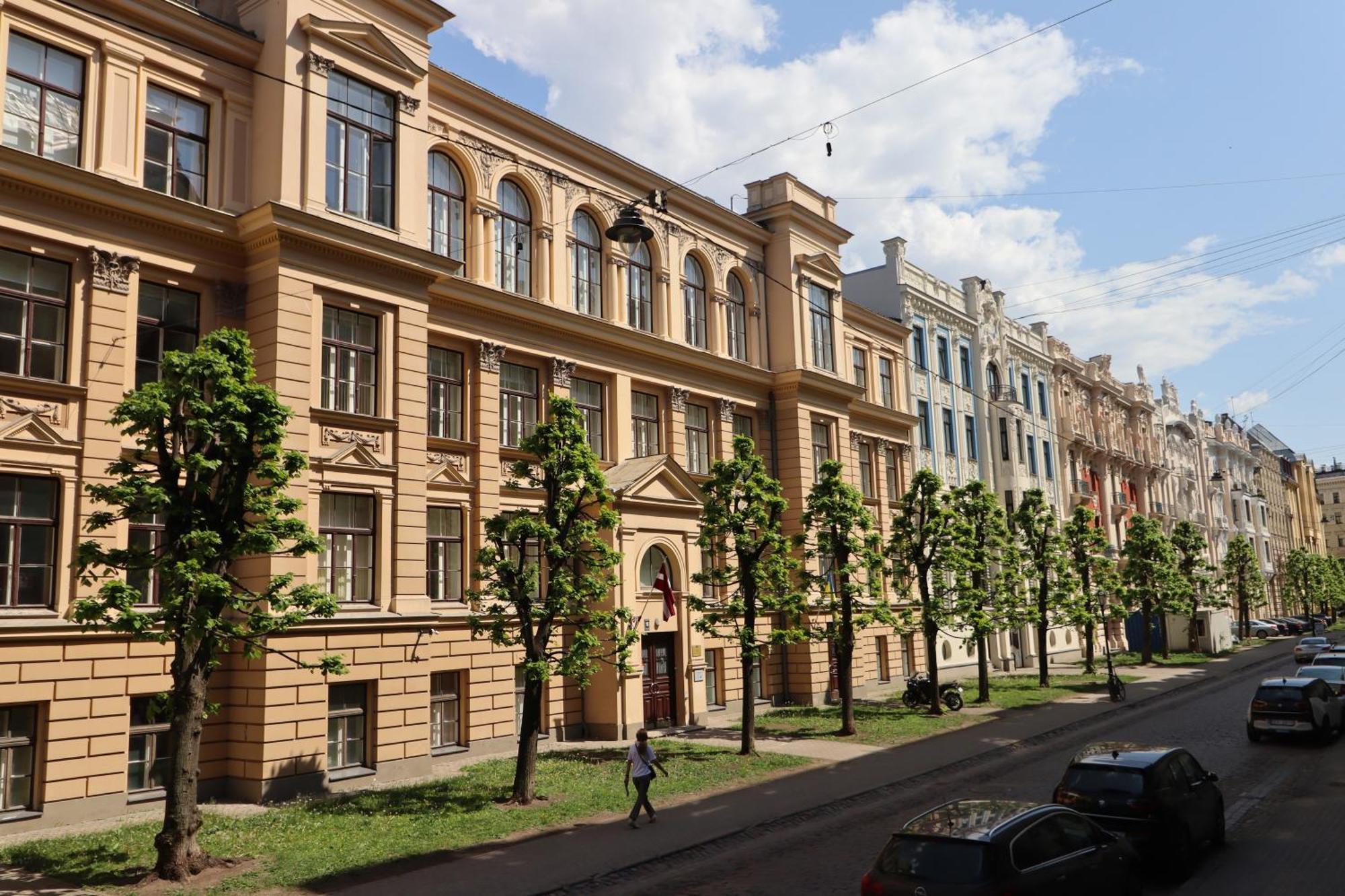 Huoneisto Spacious 3 In Art Nouveau District *
